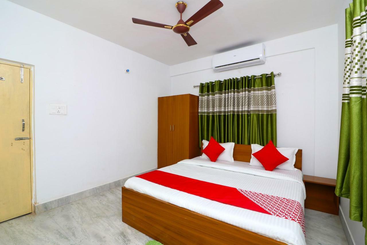 Oyo 30269 Amar Raj Inn Kolkata Exterior photo