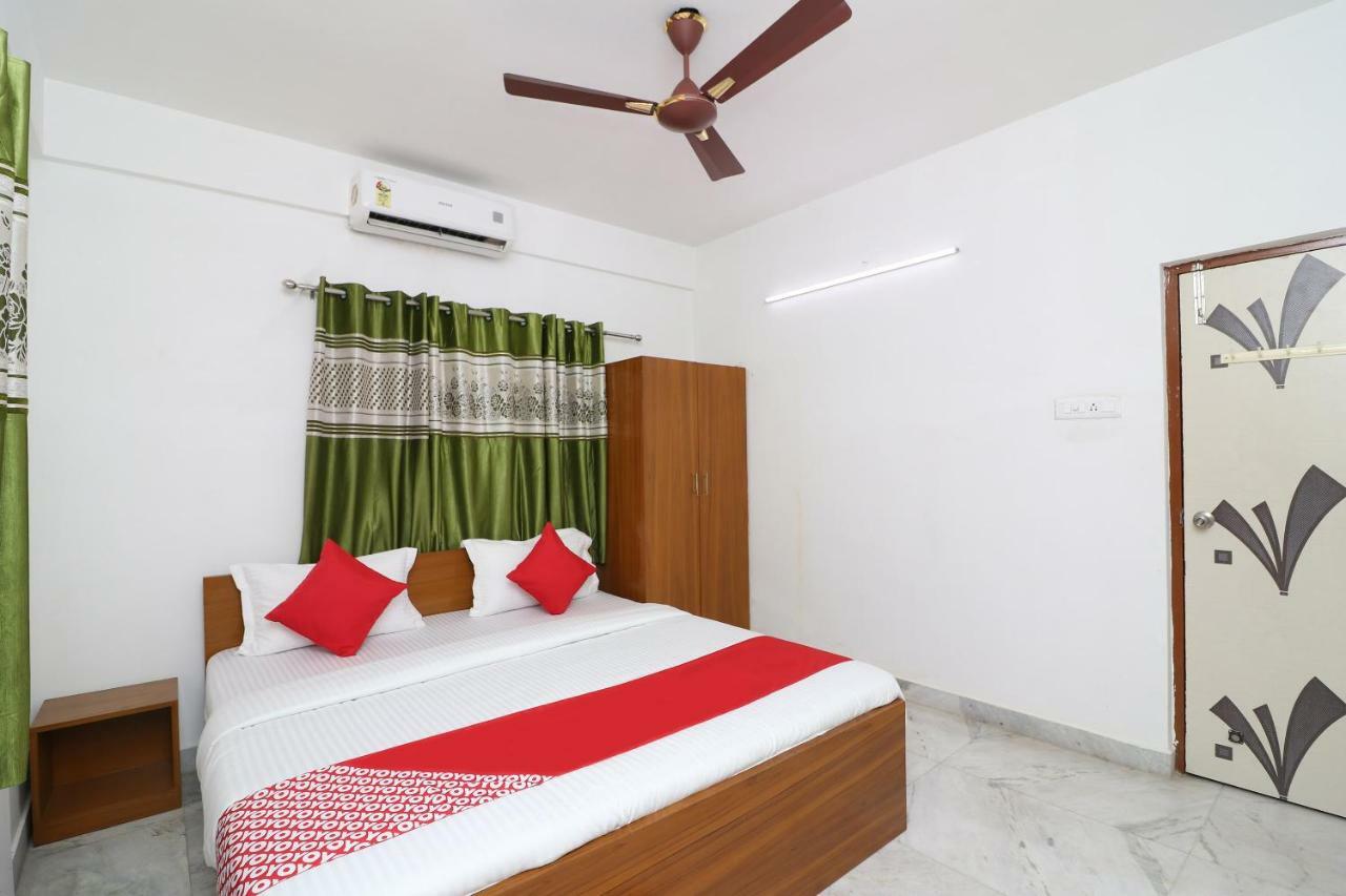 Oyo 30269 Amar Raj Inn Kolkata Exterior photo