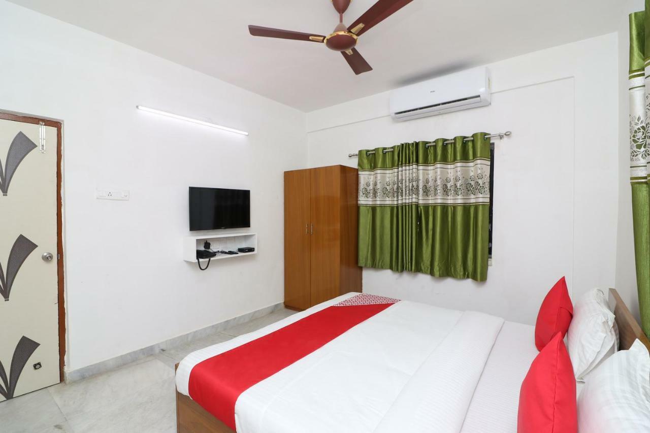 Oyo 30269 Amar Raj Inn Kolkata Exterior photo